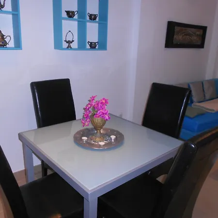 Jardinas De Les Marinas Apartment *