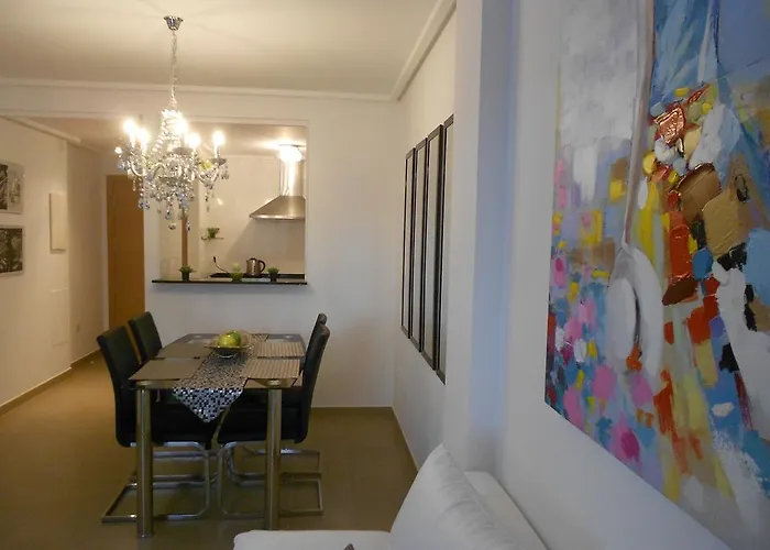 Jardinas De Les Marinas 아파트 *