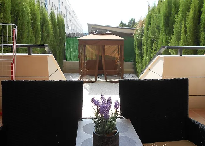 Jardinas De Les Marinas